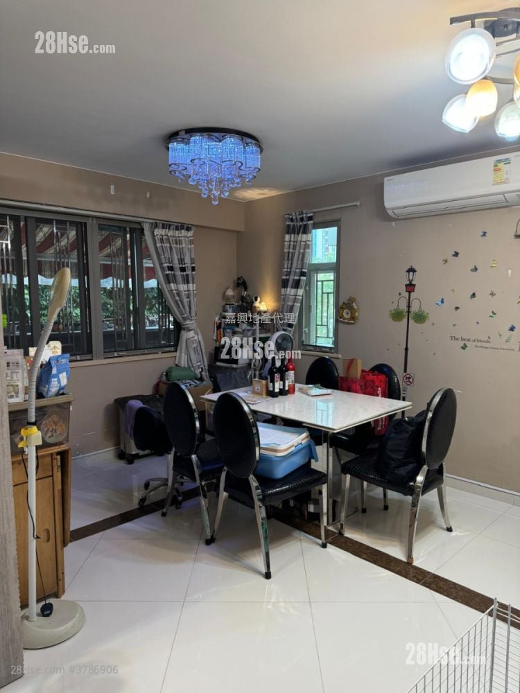 Richmond Villa Sell 3 Bedrooms , 3 Bathrooms