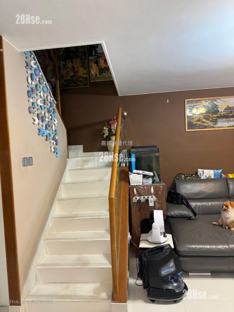 Richmond Villa Sell 3 Bedrooms , 3 Bathrooms