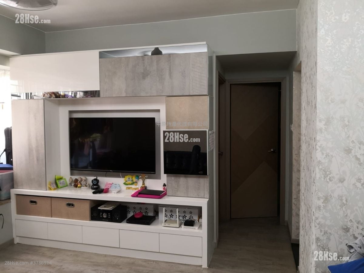 新达广场 租盘 489 平方尺