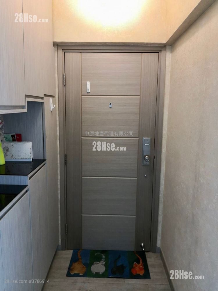 新达广场 租盘 489 平方尺