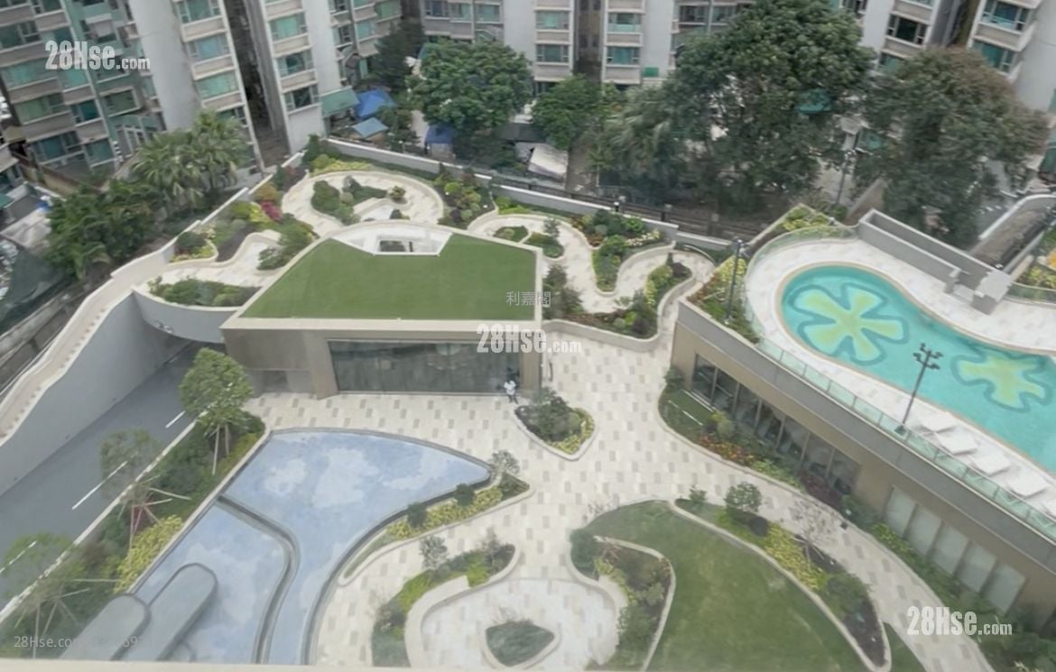 Hava Sell 2 Bedrooms , 1 Bathroom 377 ft²