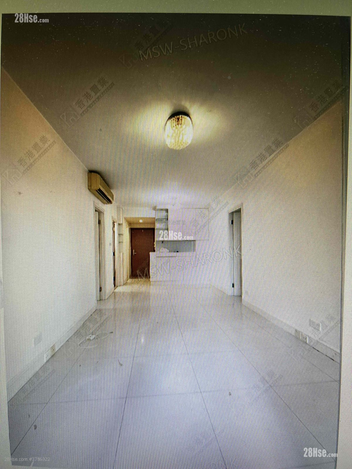 城中駅 售盘 3 房 , 1 浴室 594 平方尺