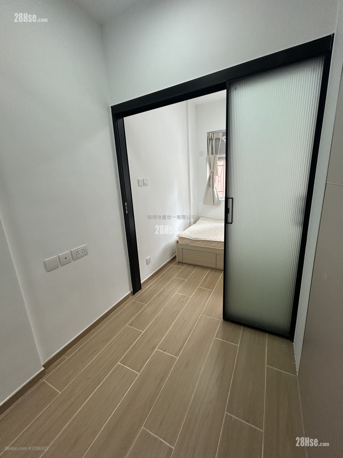 海防大厦 租盘 1 房 , 1 浴室 180 平方尺