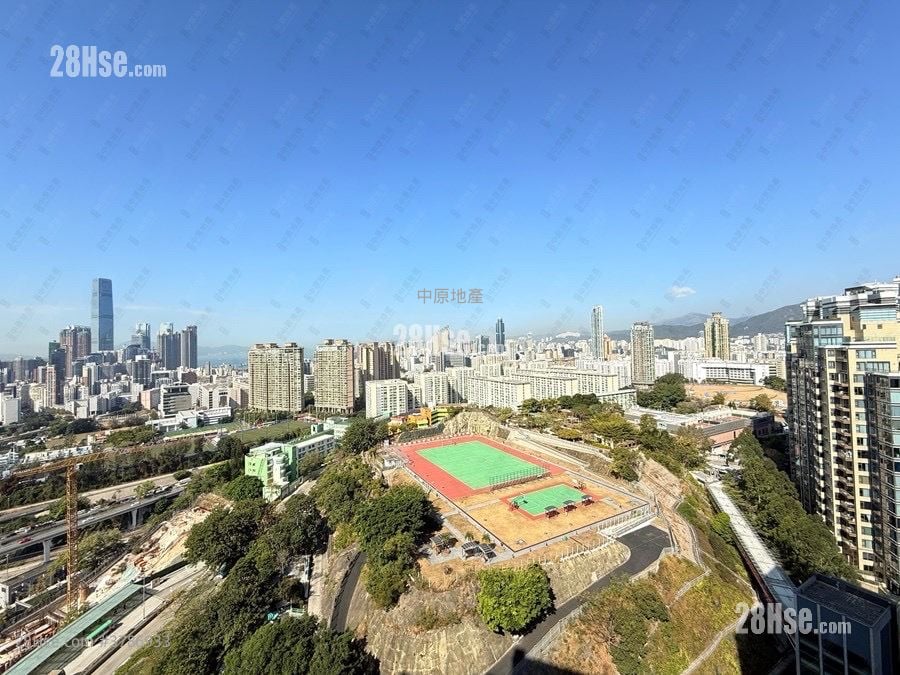 In One Rental 2 Bedrooms , 1 Bathroom 522 ft²