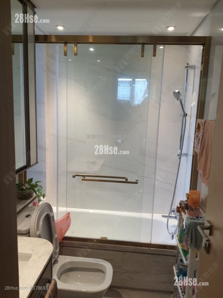 Grand Marini Sell 2 Bedrooms , 1 Bathroom 524 ft²