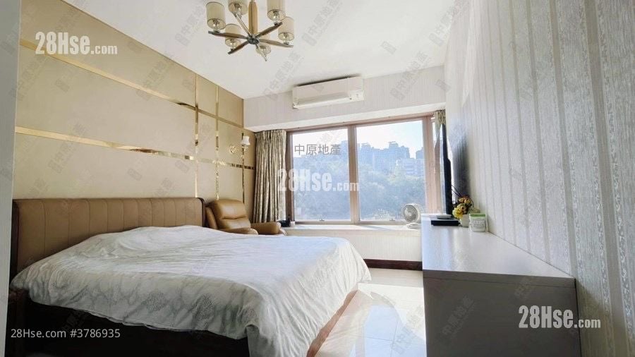 Celestial Heights Sell 4 Bedrooms 1,567 ft²