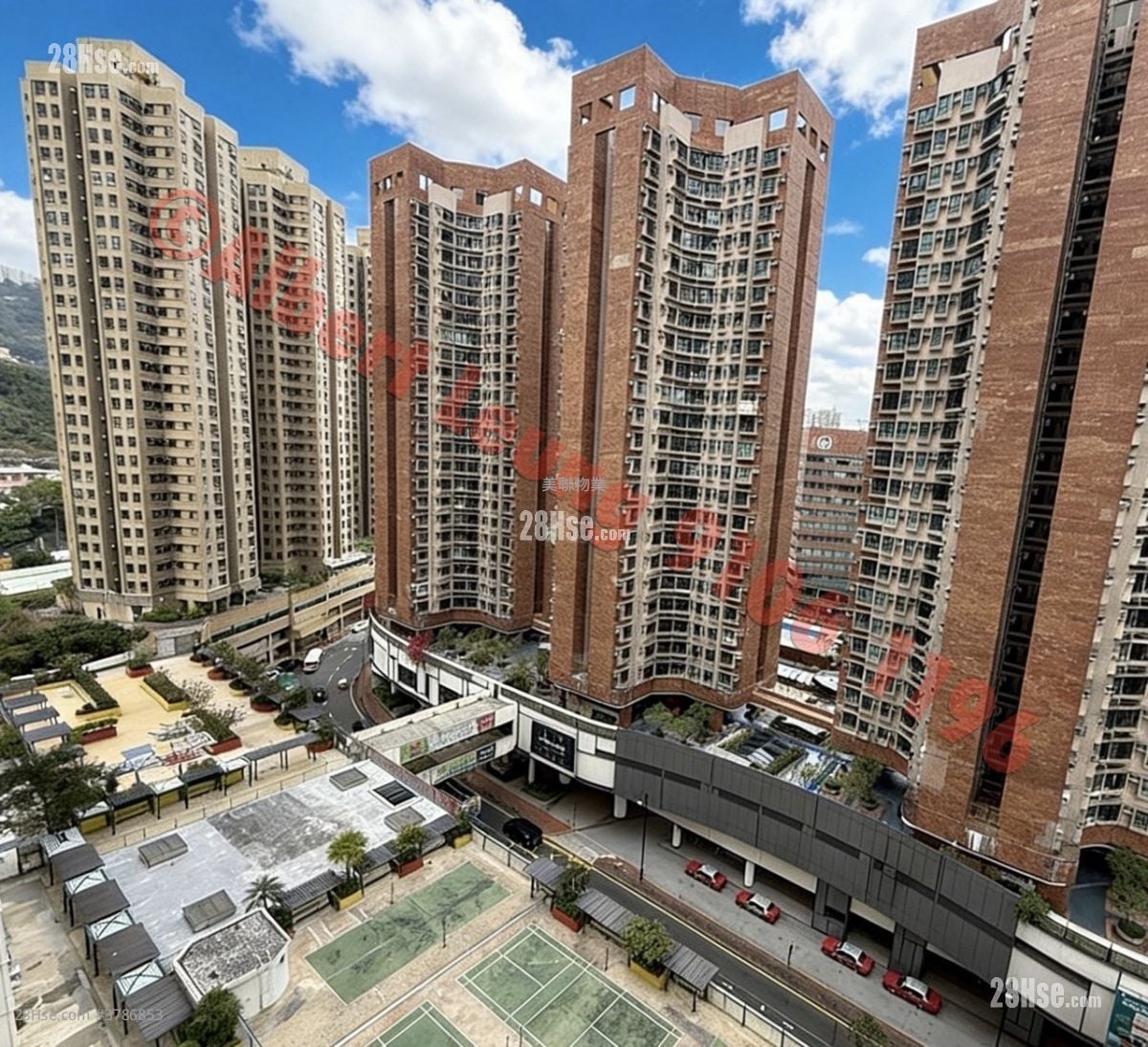 Hilton Plaza Sell 2 Bedrooms , 1 Bathroom 427 ft²