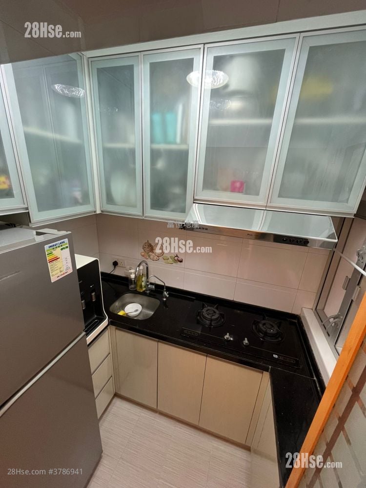 红磡湾中心 售盘 3 房 , 1 浴室 477 平方尺