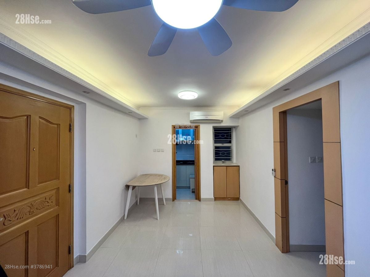 红磡湾中心 售盘 3 房 , 1 浴室 477 平方尺