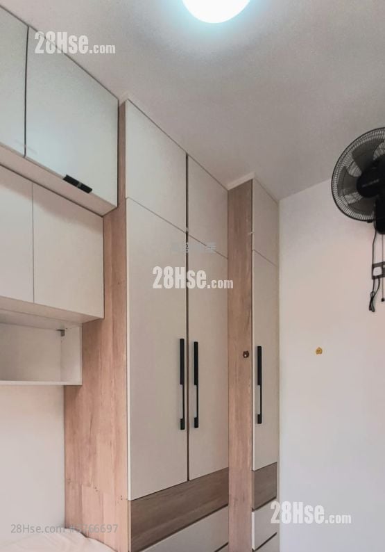 Sun Wan House Sell 294 ft²