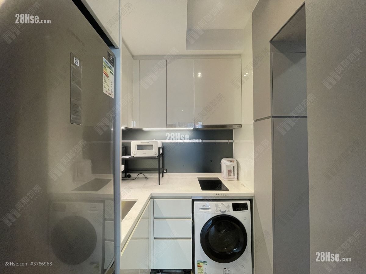 Solaria Rental 456 ft²