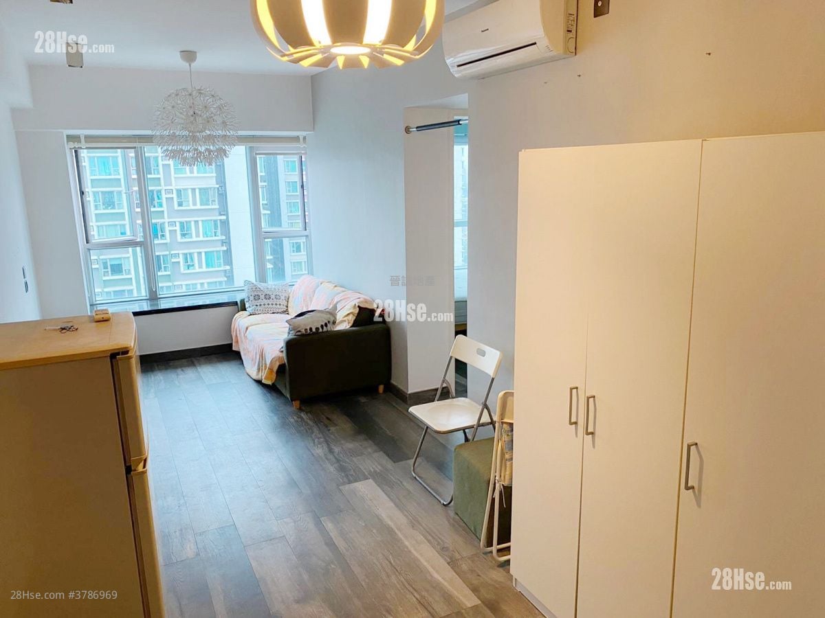 Summit Terrace Sell 2 Bedrooms , 1 Bathroom 450 ft²