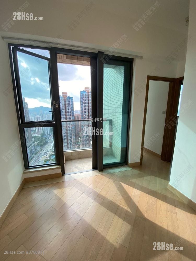 Grand Yoho Rental 519 ft²