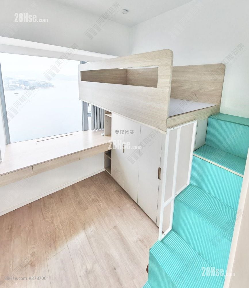 La Costa Rental 2 Bedrooms 466 ft²