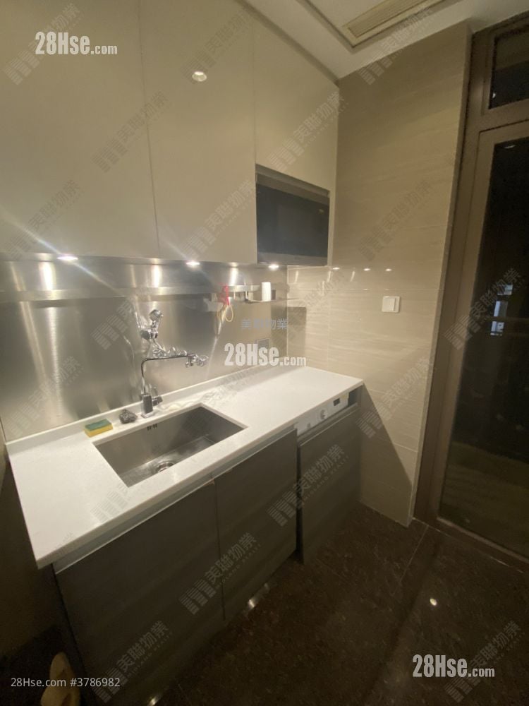 溱林 租盘 621 平方尺