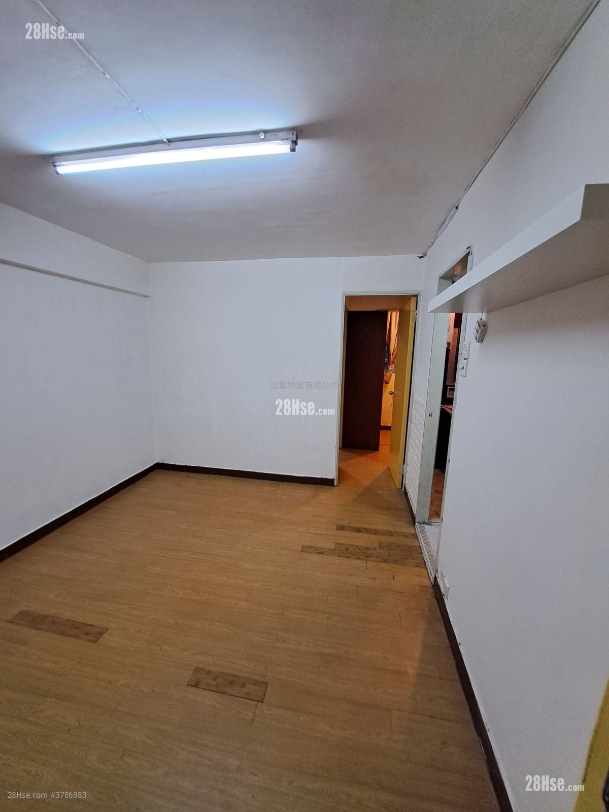 太隆楼 租盘 2 房 , 1 浴室 312 平方尺