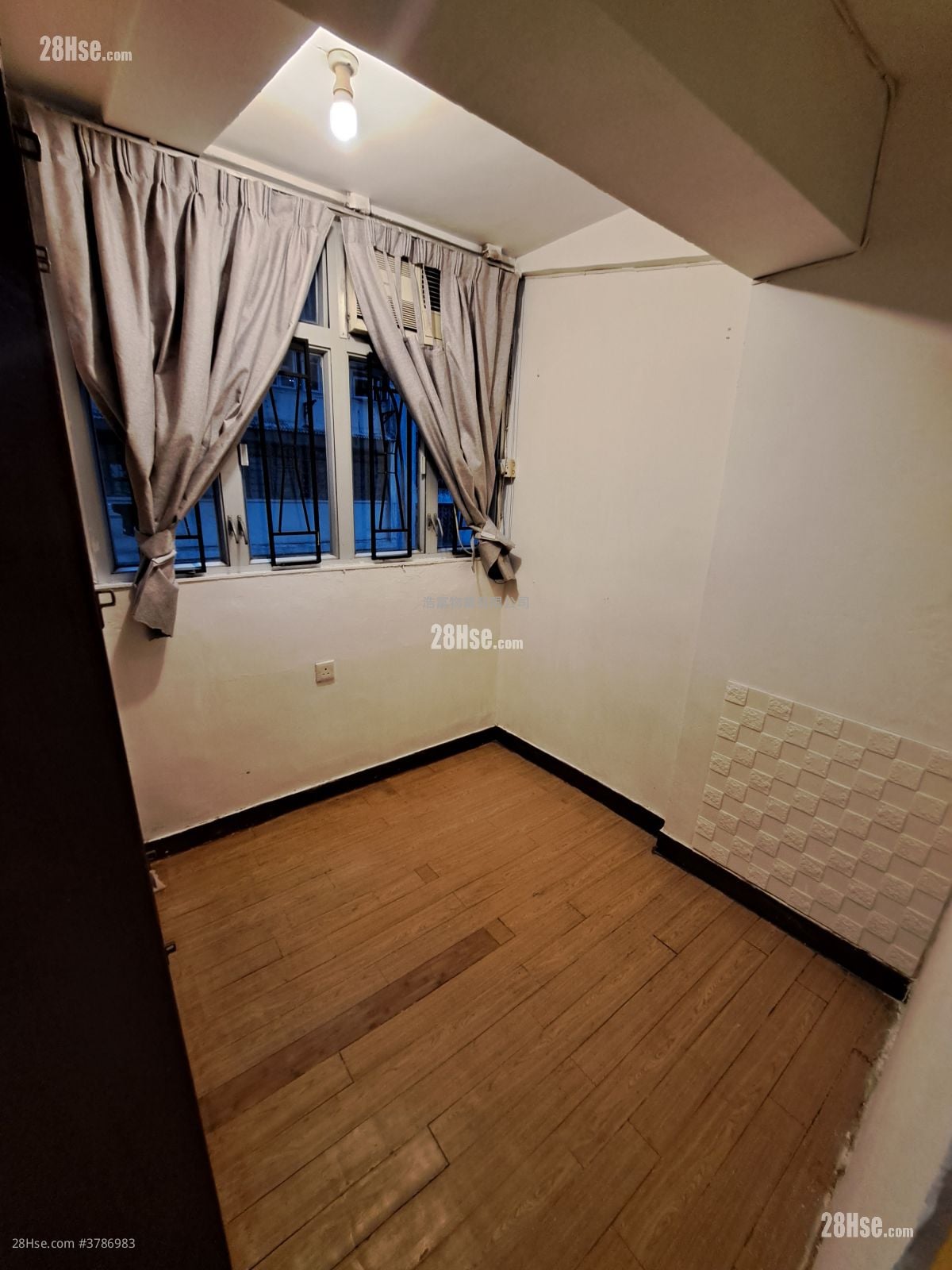 太隆楼 租盘 2 房 , 1 浴室 312 平方尺