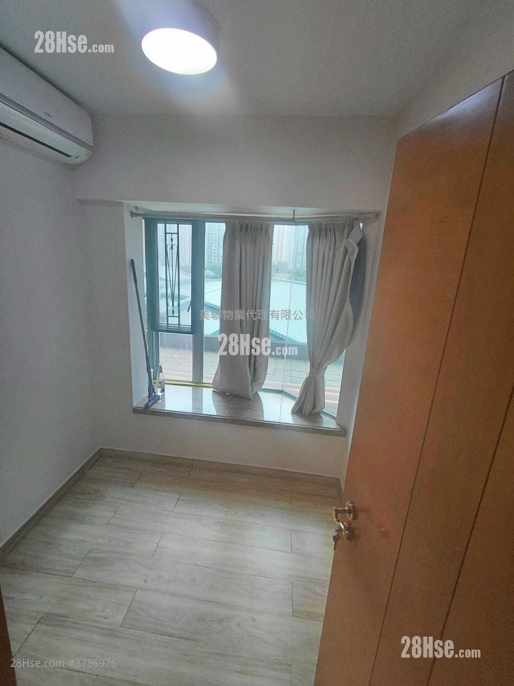 Tierra Verde Sell 2 Bedrooms 522 ft²