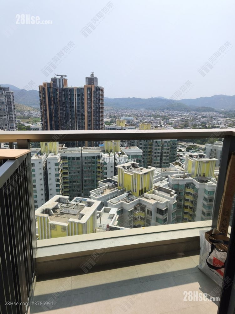 Hava Rental 370 ft²