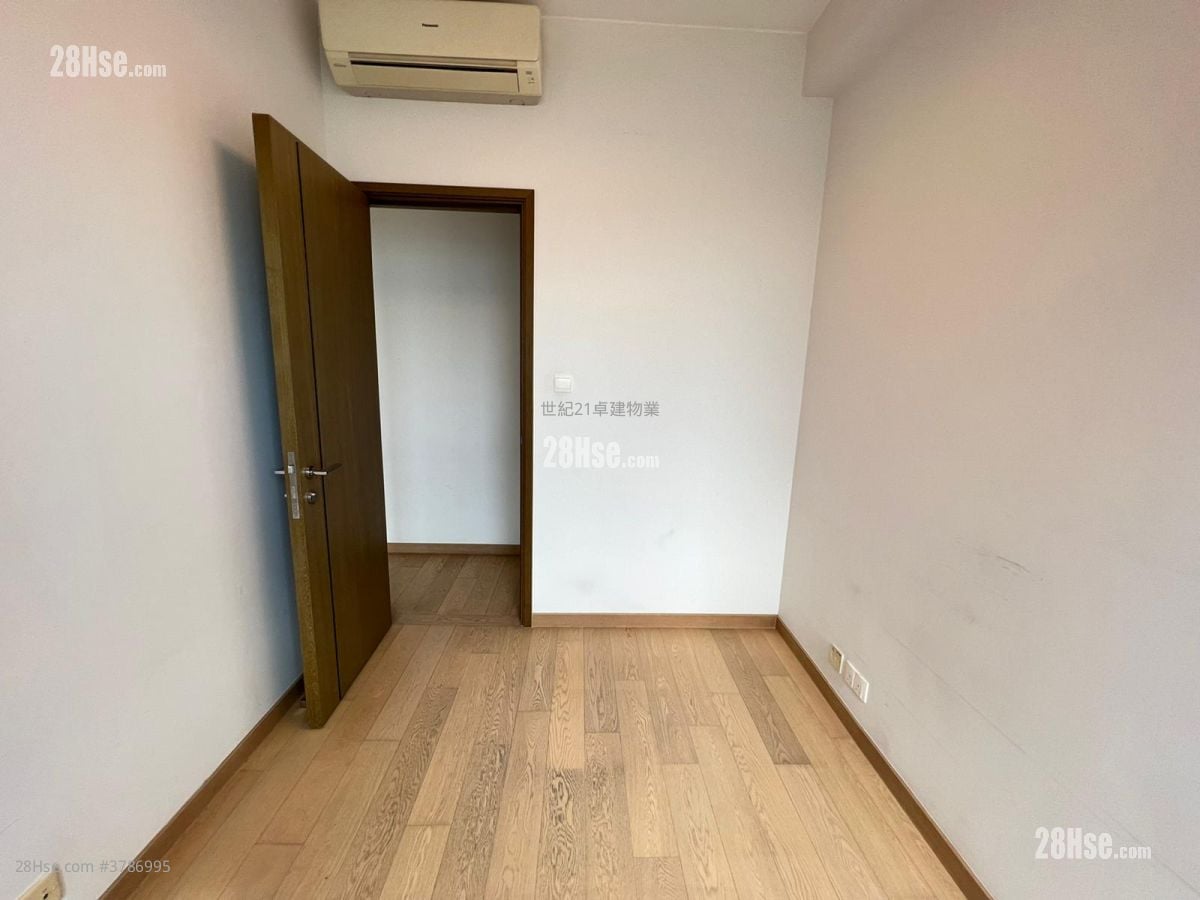 The Austin Sell 3 Bedrooms , 2 Bathrooms 981 ft²