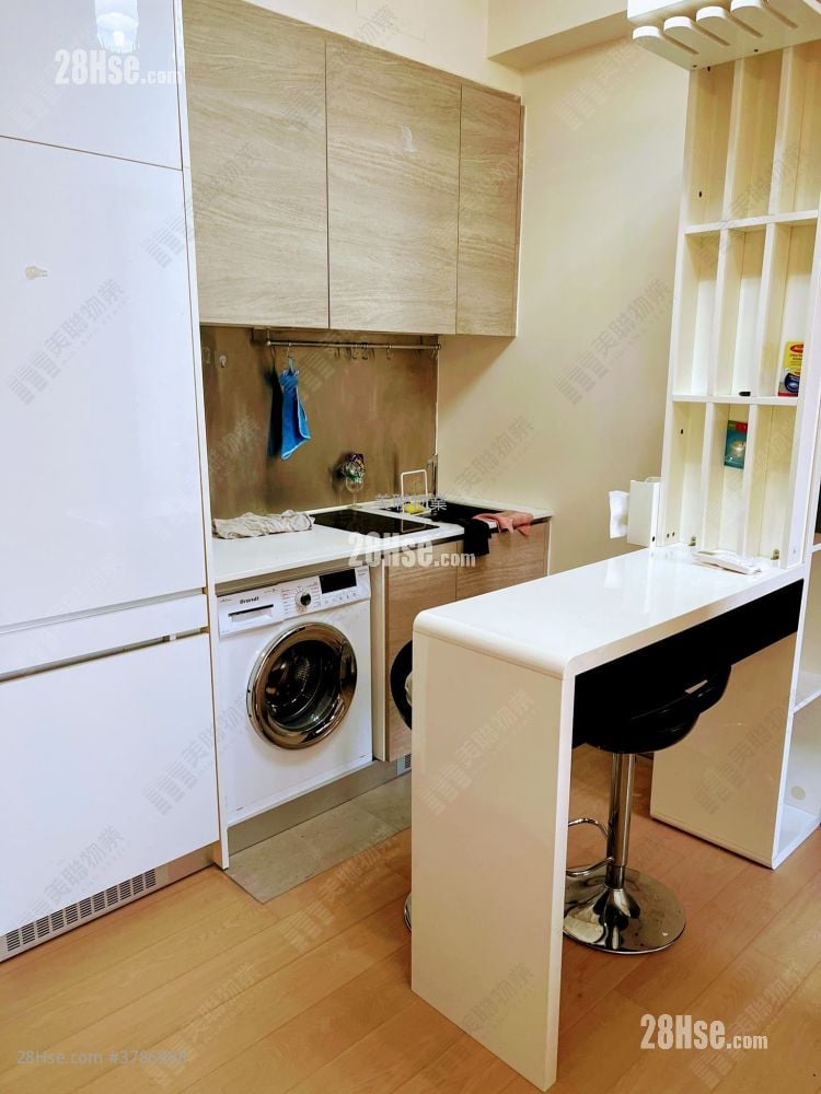 The Reach Rental 357 ft²