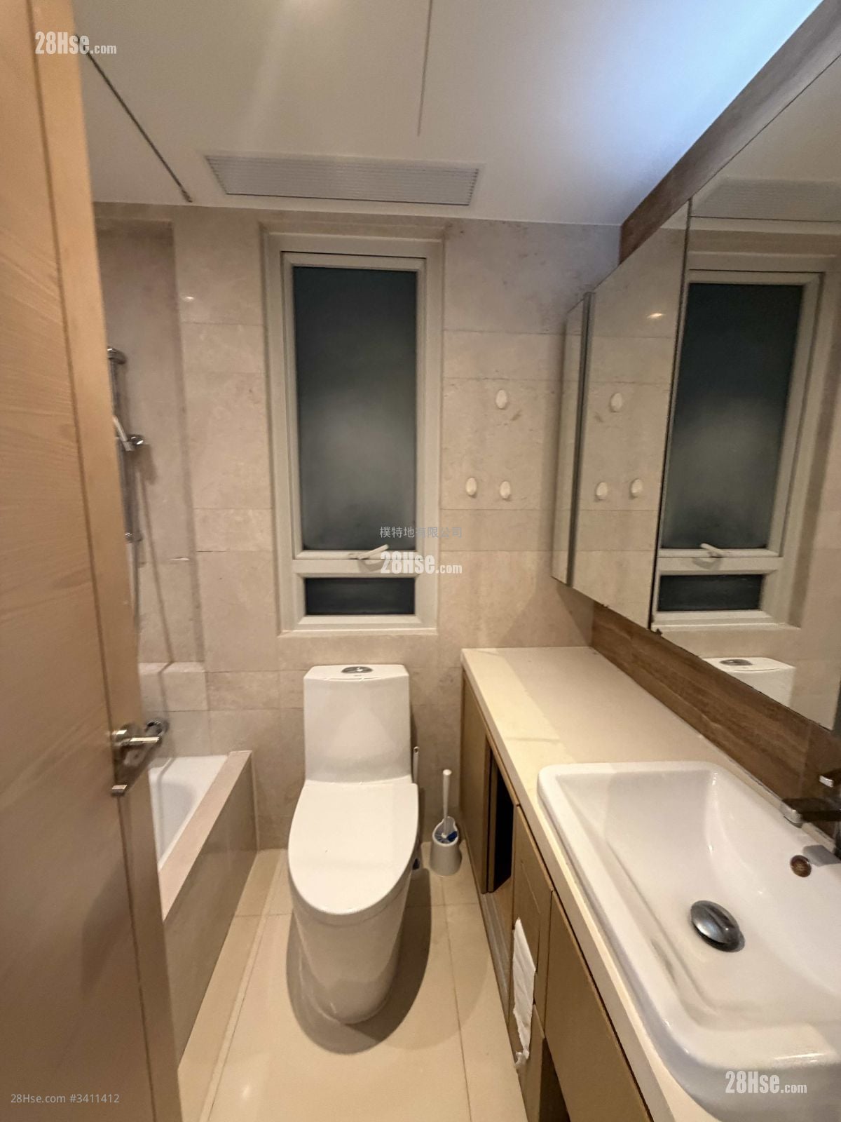 现崇山 租盘 2 房 , 1 浴室 523 平方尺