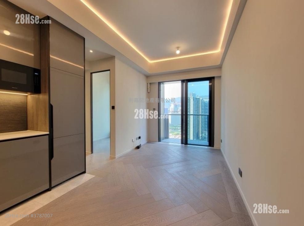 The Henley Sell 2 Bedrooms 505 ft²