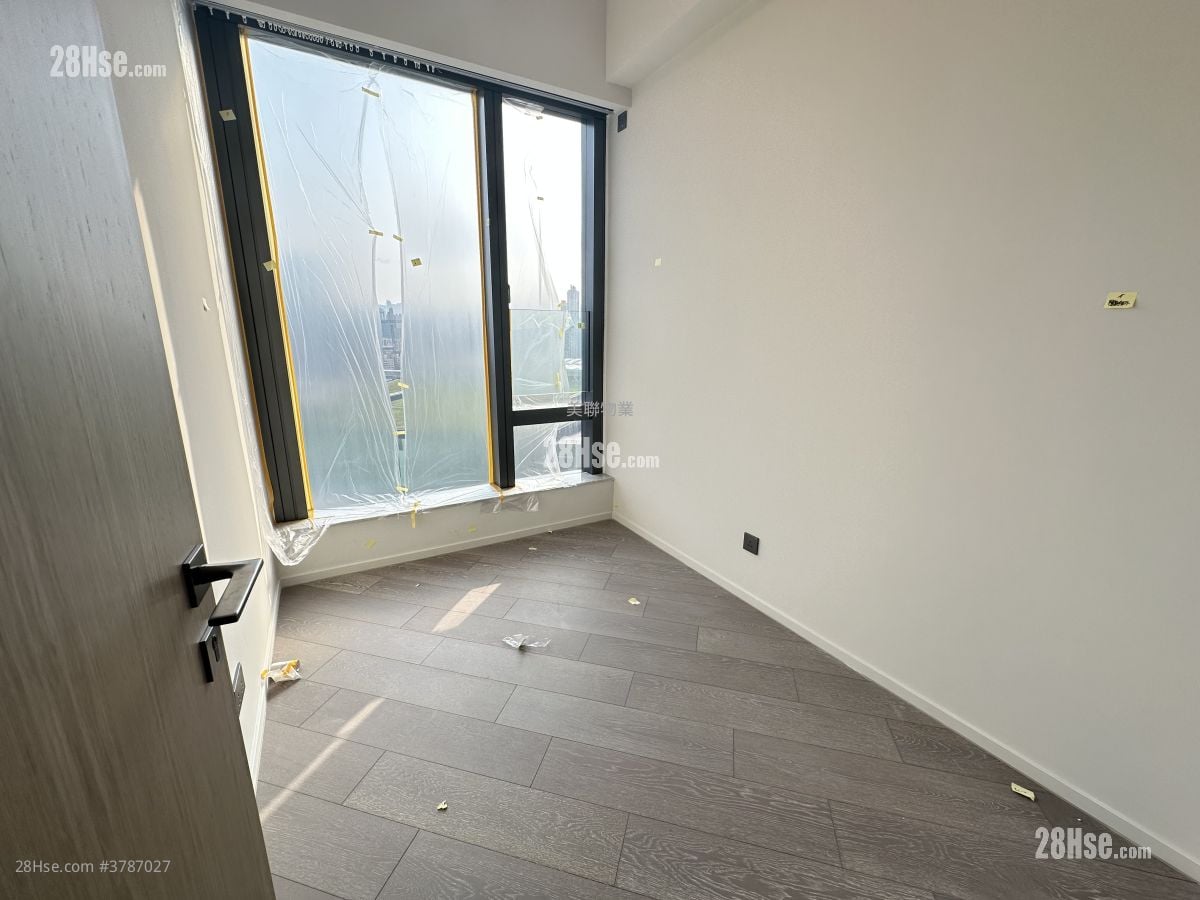 The Henley 租盘 3 房 , 2 浴室 888 平方尺