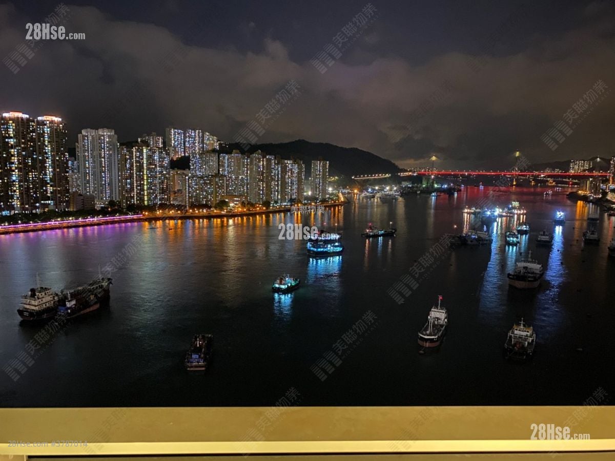 View: Ocean Pride Rental 4 Bedrooms , 2 Bathrooms 1,162 ft²