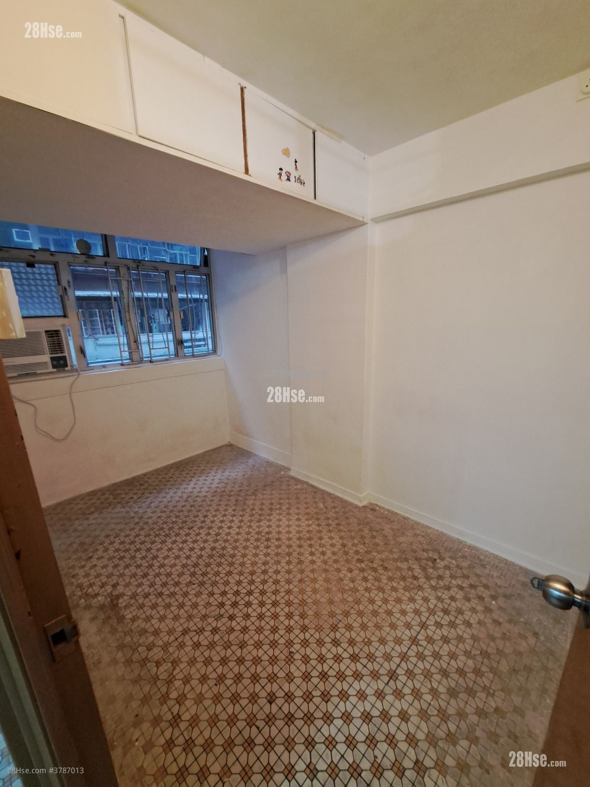 太成楼 租盘 2 房 , 1 浴室 312 平方尺