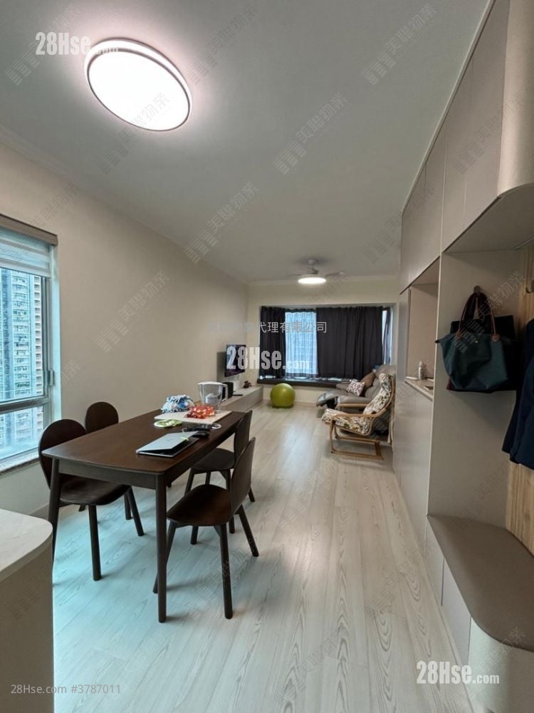 Villa Esplanada Sell 2 Bedrooms 537 ft²