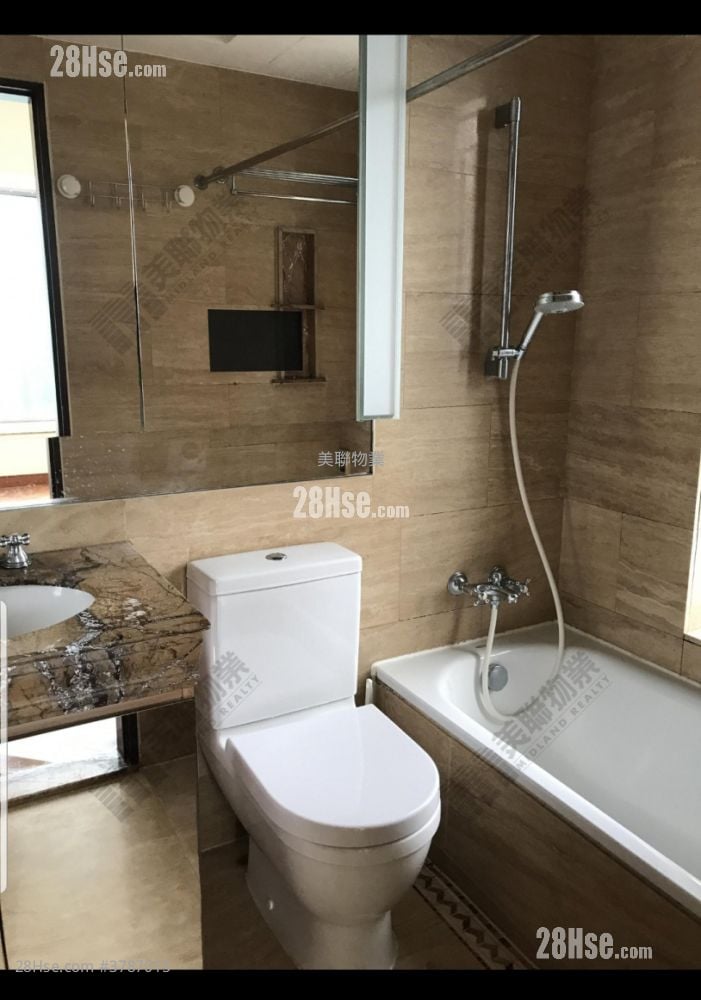 The Palazzo Sell 2 Bedrooms 707 ft²