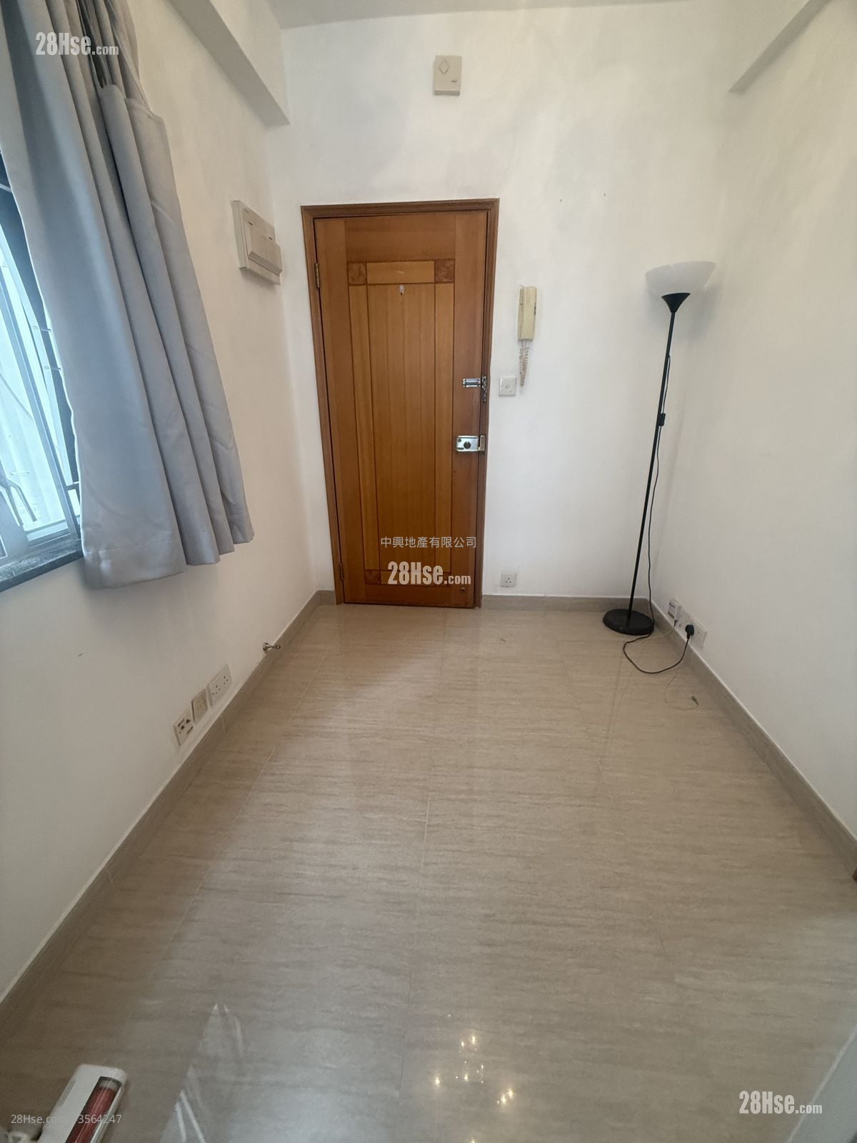 宝华大厦 租盘 1 房 , 1 浴室 193 平方尺