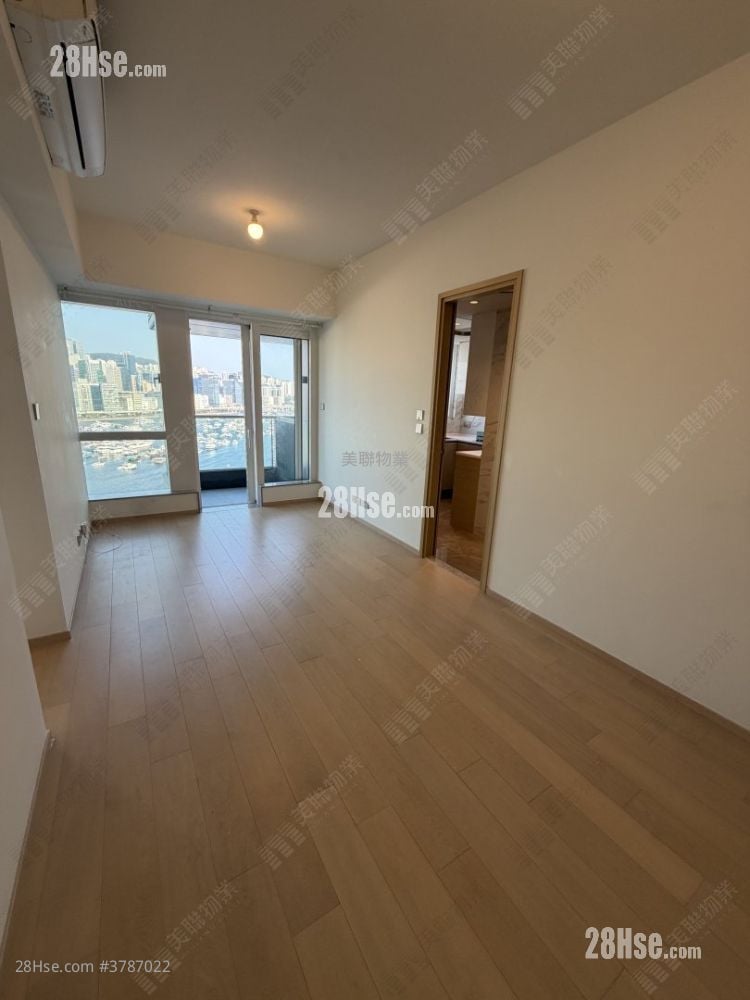 Miami Quay Rental 3 Bedrooms 716 ft²