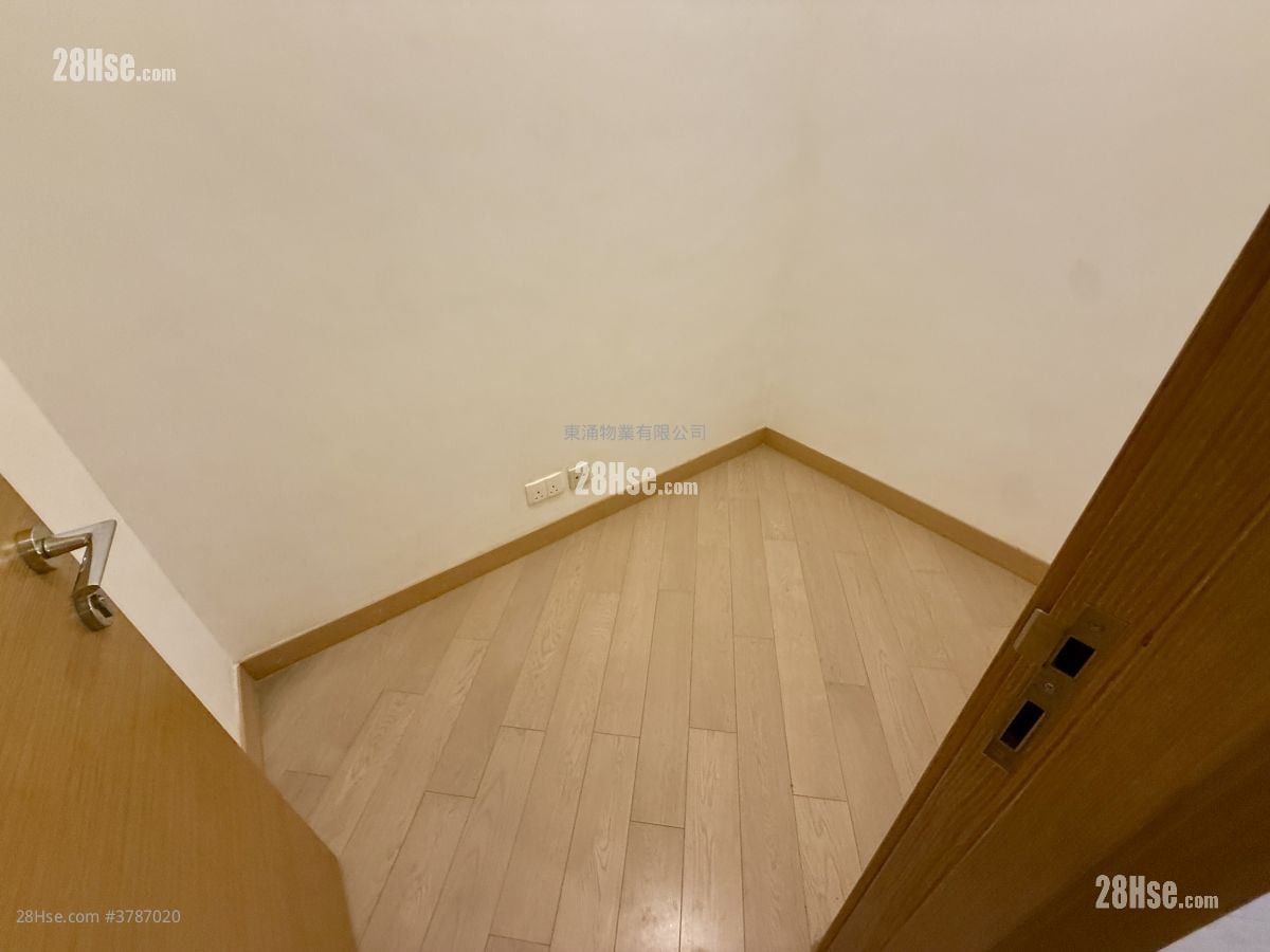 东环 租盘 2 房 , 1 浴室 483 平方尺