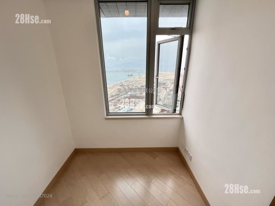 Century Link Rental 3 Bedrooms , 2 Bathrooms 644 ft²