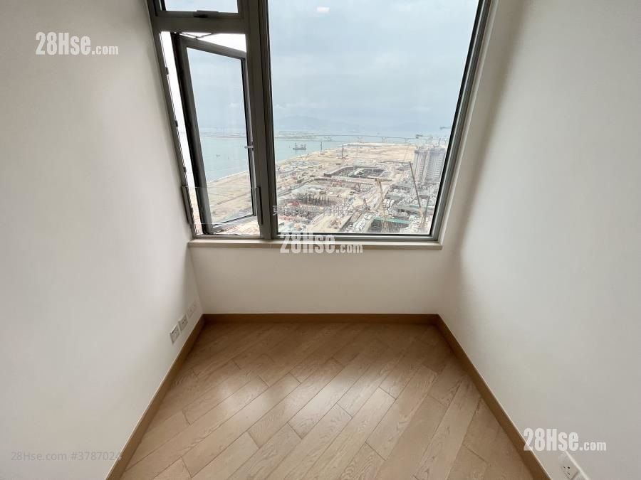 Century Link Rental 3 Bedrooms , 2 Bathrooms 644 ft²