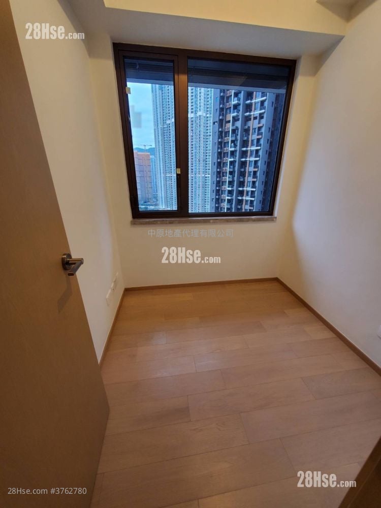 Lp6 Sell 2 Bedrooms , 1 Bathroom 500 ft²