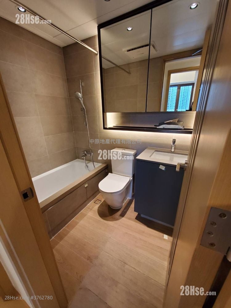 Lp6 Sell 2 Bedrooms , 1 Bathroom 500 ft²