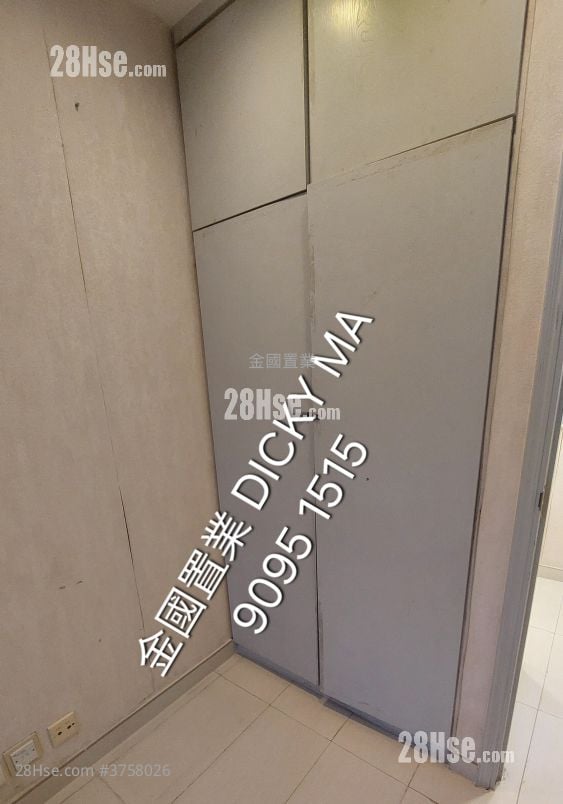 金海大廈 售盤 2 房 , 2 浴室 551 平方呎