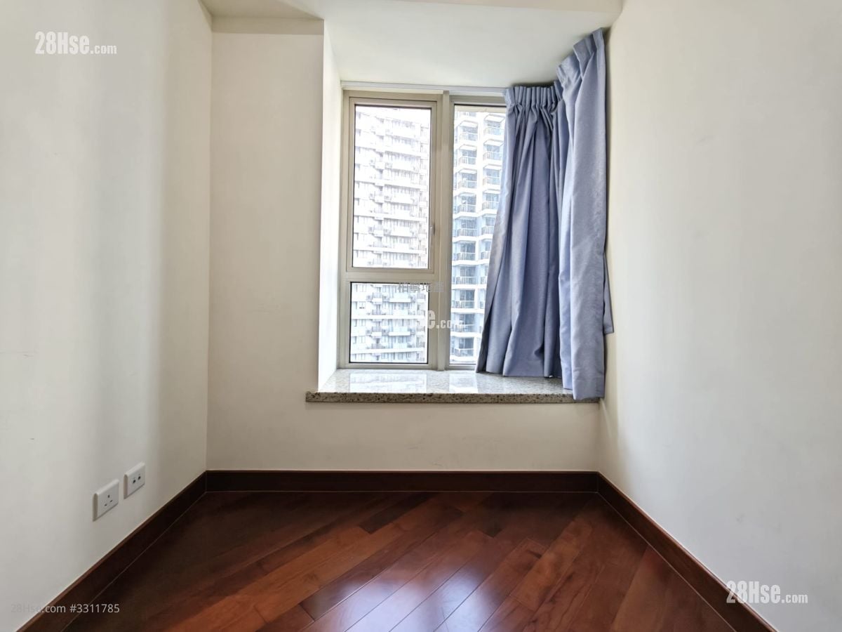 The Avenue Rental 2 Bedrooms , 1 Bathroom 552 ft²