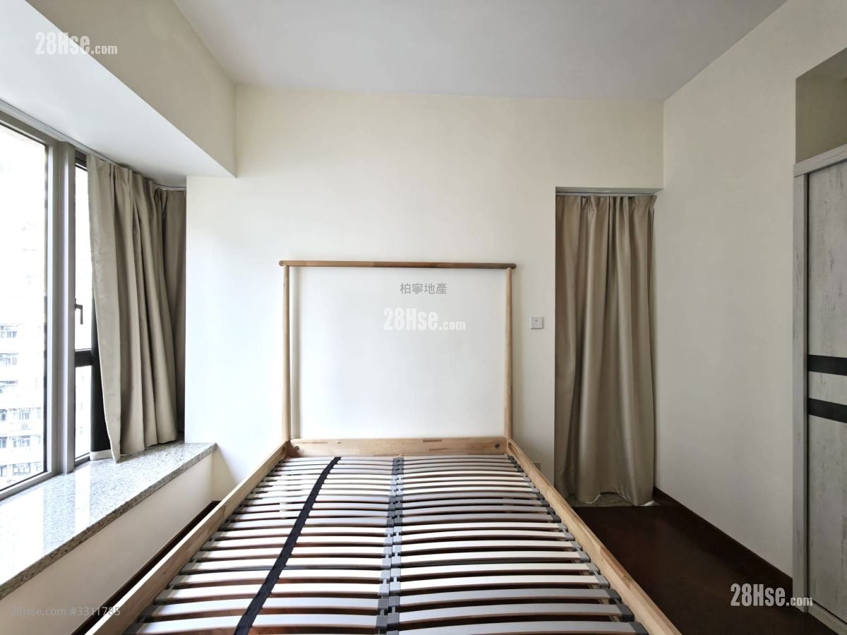 The Avenue Rental 2 Bedrooms , 1 Bathroom 552 ft²