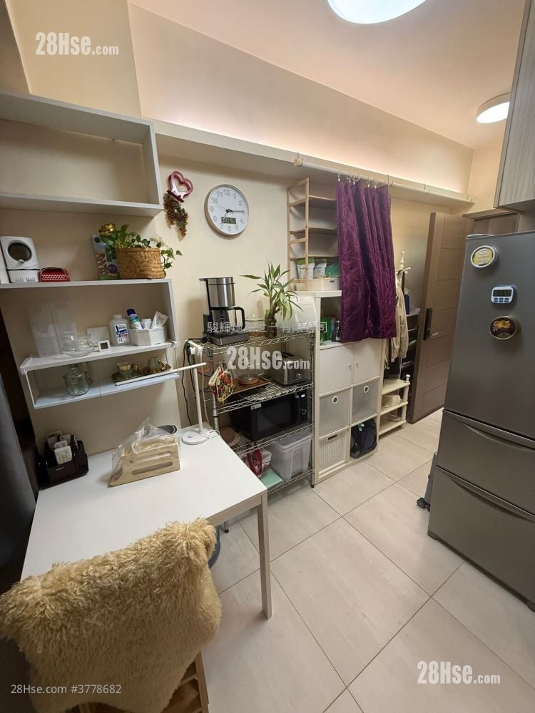 Lucky House Rental 1 Bedroom , 1 Bathroom 260 ft²