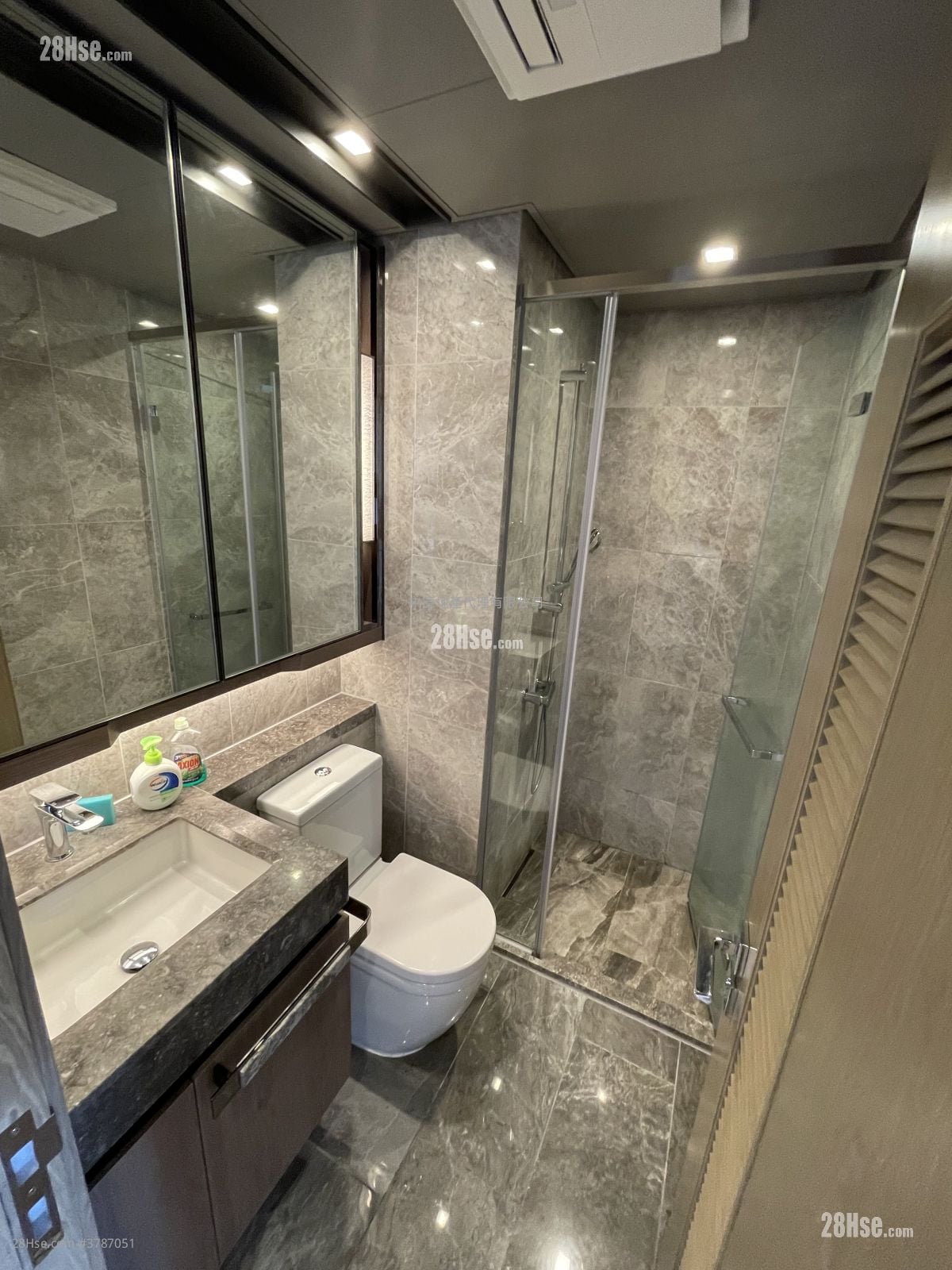 Wings At Seaii Sell 1 Bedroom , 1 Bathroom 343 ft²