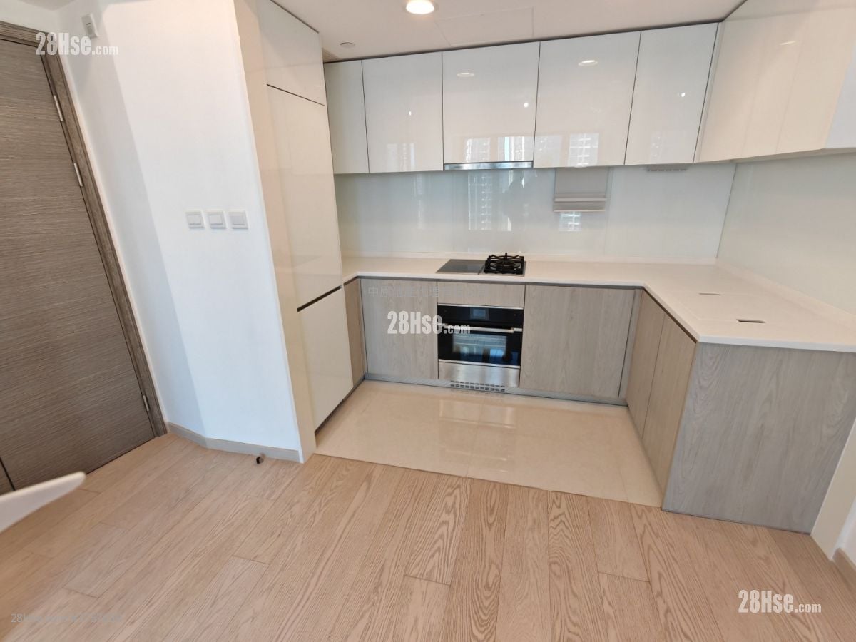 Sea To Sky 售盘 2 房 , 1 浴室 468 平方尺