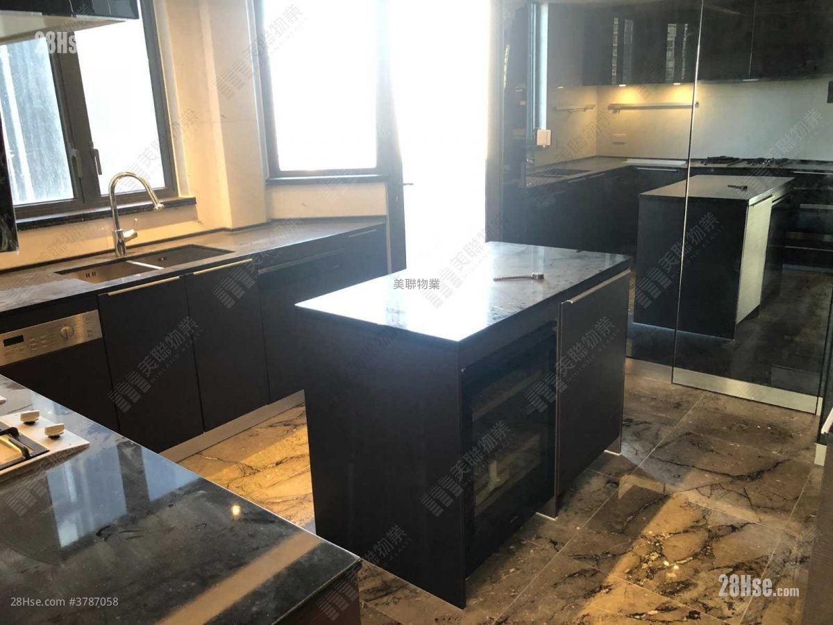 迎海 售盘 4 房 1,632 平方尺