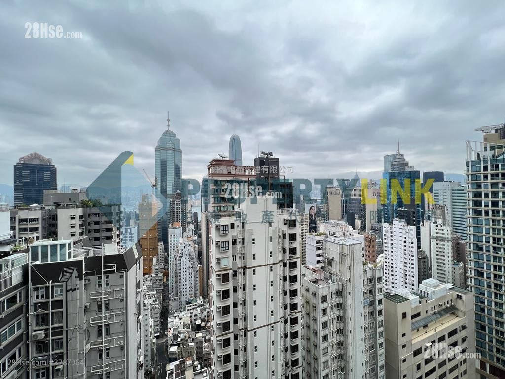 Ying Fai Court Sell 1 Bedroom , 1 Bathroom 447 ft²