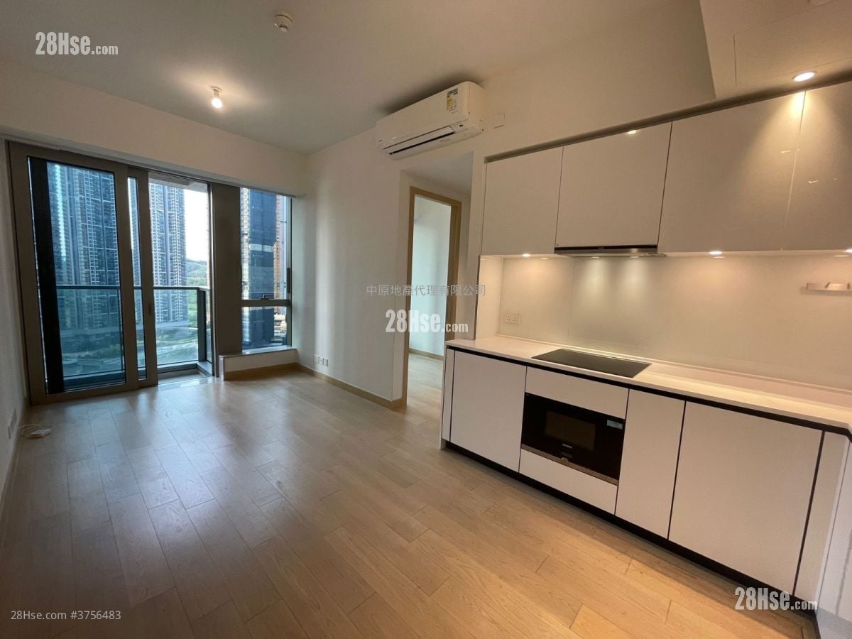 Ocean Marini Sell 2 Bedrooms , 1 Bathroom 472 ft²