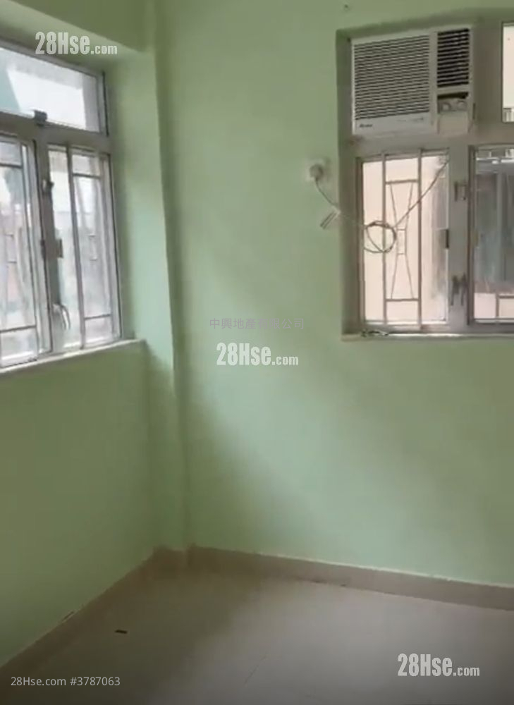 文英楼 售盘 3 房 , 2 浴室 665 平方尺