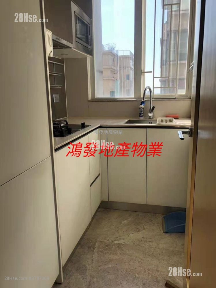 Gardenia Sell 2 Bedrooms , 1 Bathroom 423 ft²